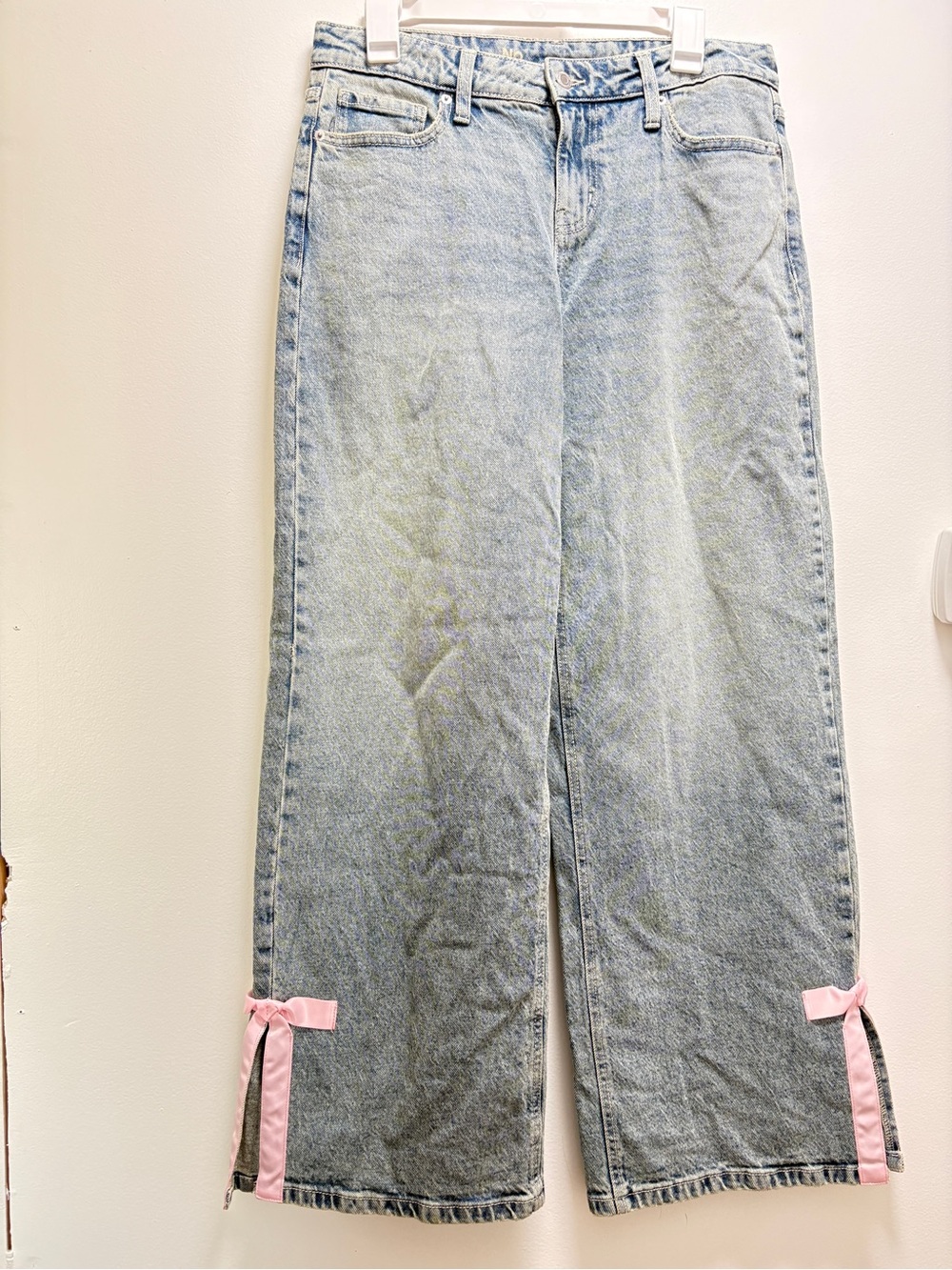 No Boundaries Light Wash Barrel-Leg Jeans with Pink Ribbon Hem - 4 - Coquette